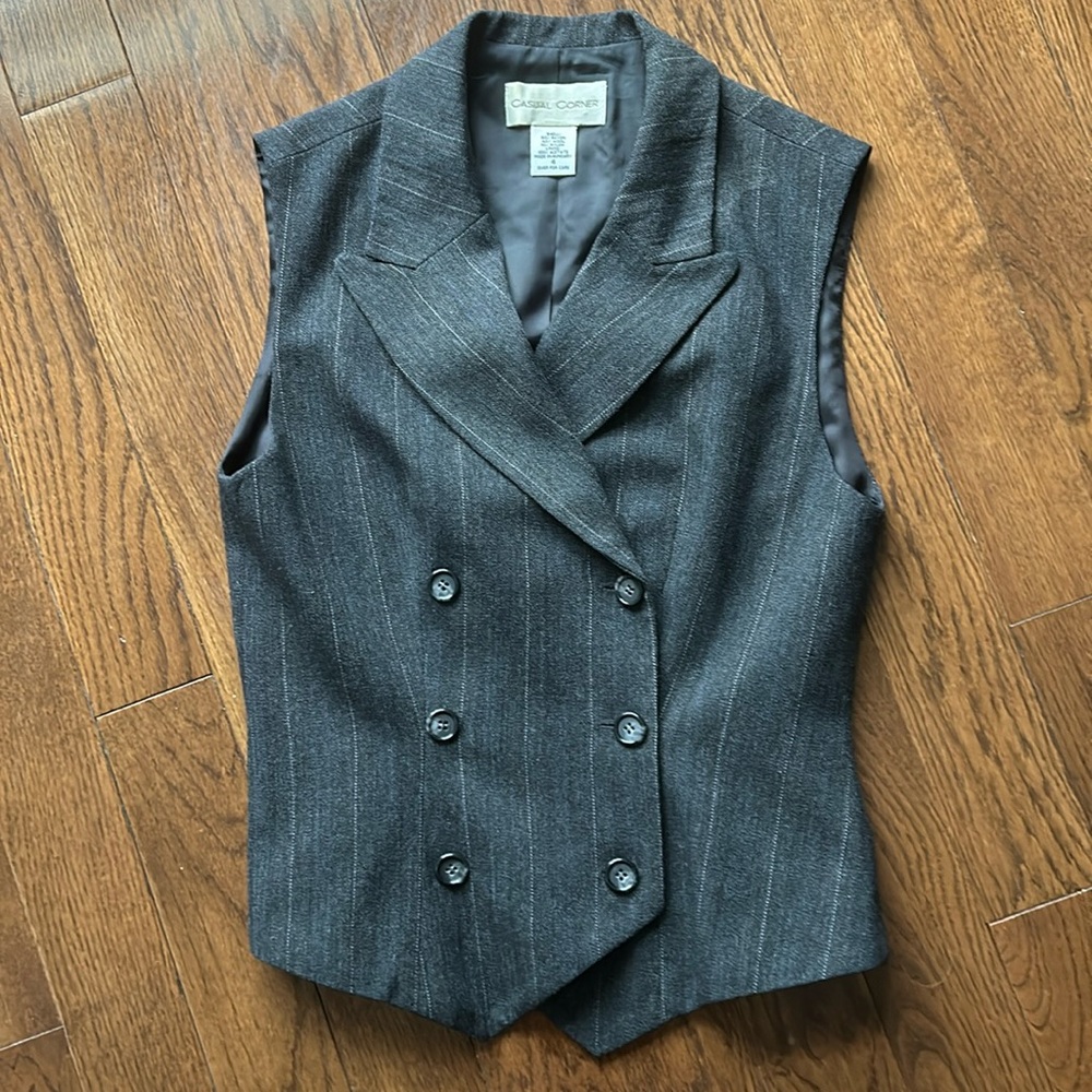 Casual Corner Gray Double-Breasted Vest